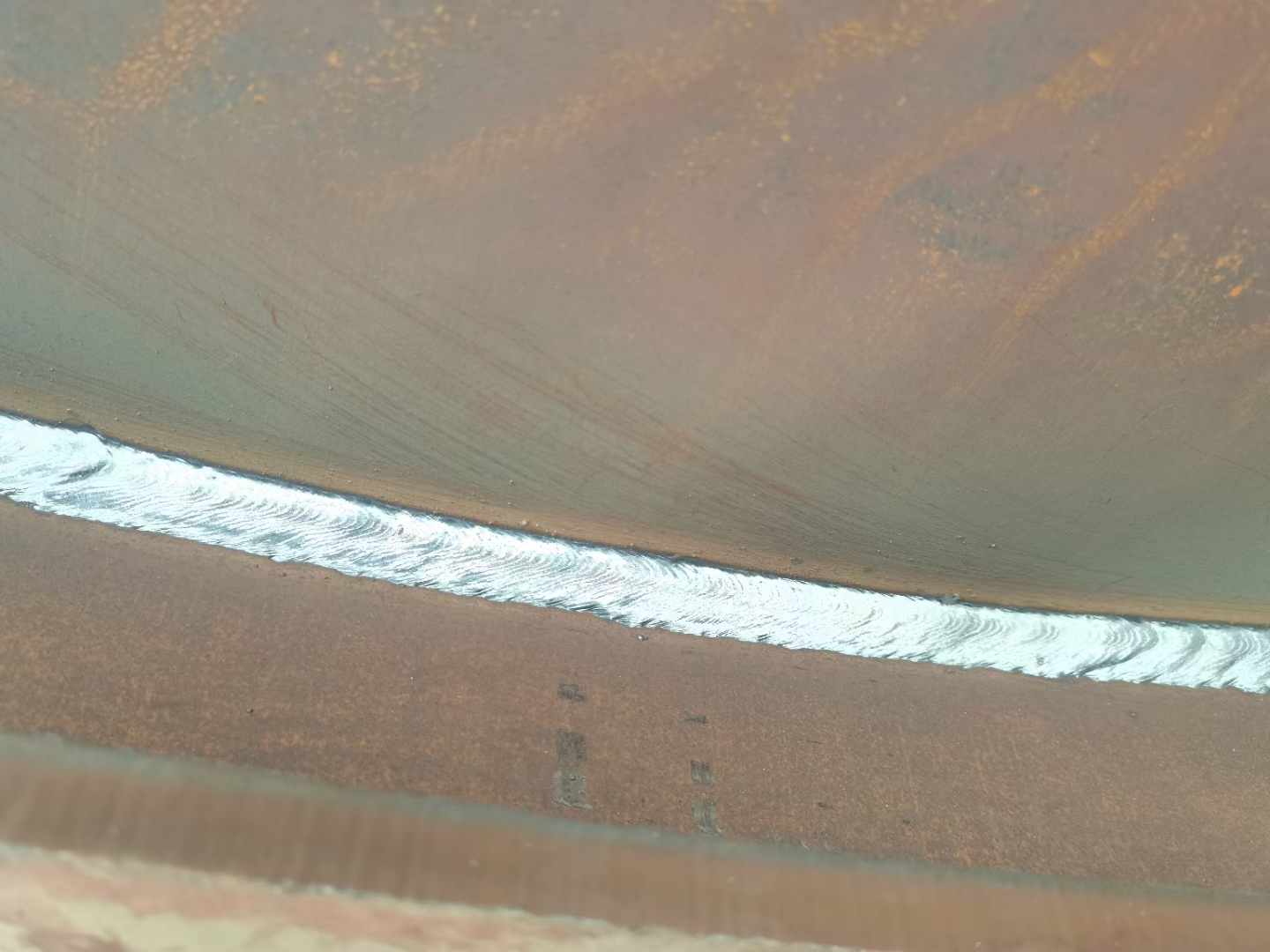 不同材質(zhì)的鋼板能焊接在一起嗎