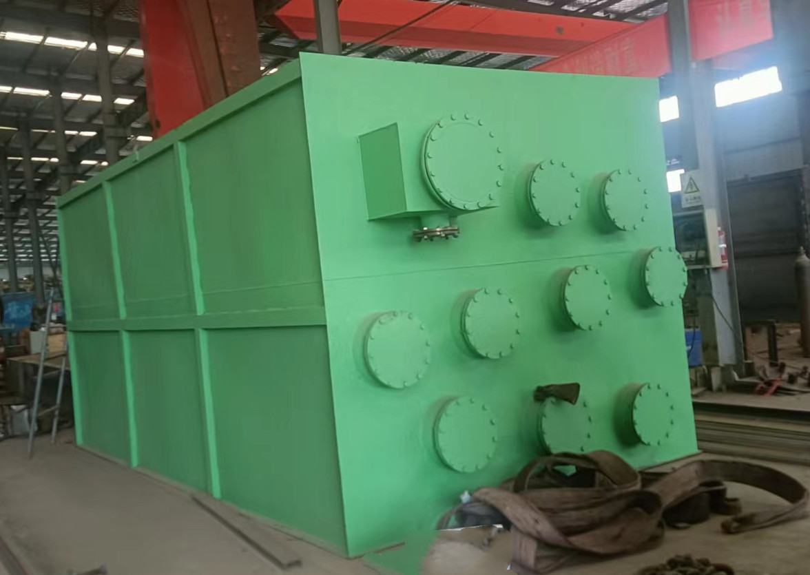 輪胎煉油冷凝水箱