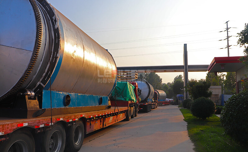 油泥熱解設備裝車發貨 (3) 油泥熱解設備裝車發貨